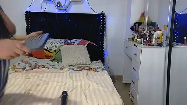 charlotte_077 webcam
