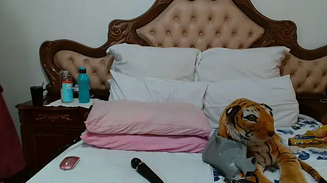 Hotcougar