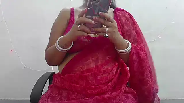 cute_lailaa webcam