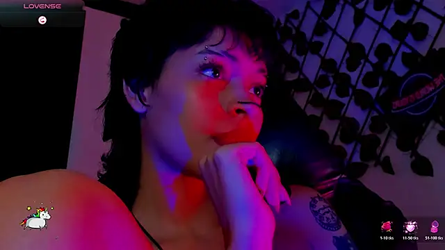 Anny_Kiitty webcam