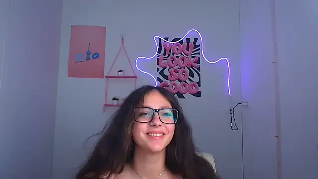 KissMeJulia webcam