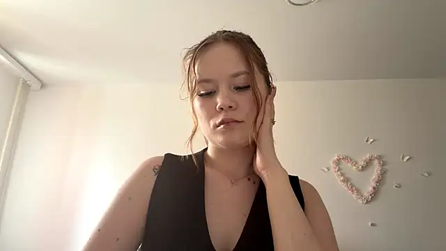 LauranAngelbeck webcam