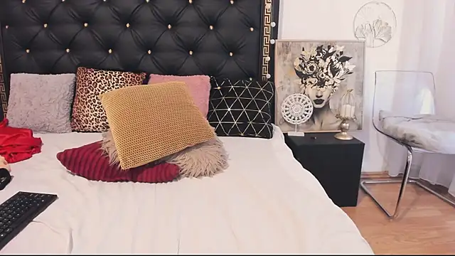 preciousaillyn - PreciousAillyn's free webcam - UK Sex Cams