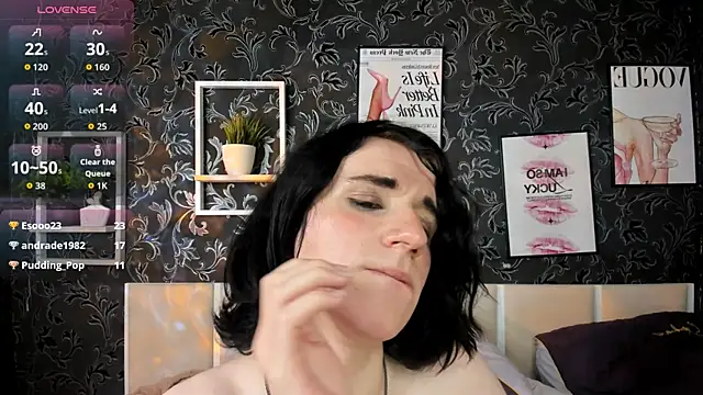 MickeQuinee webcam