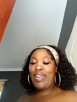 SWEETDOLLY29XX webcam