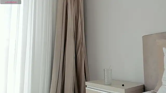 VickyStonee webcam
