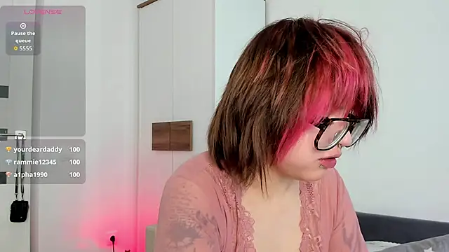 VerniceEngelking webcam
