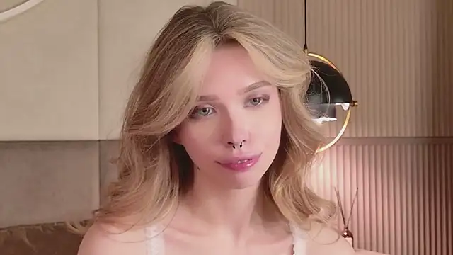 Sierra_Fane webcam