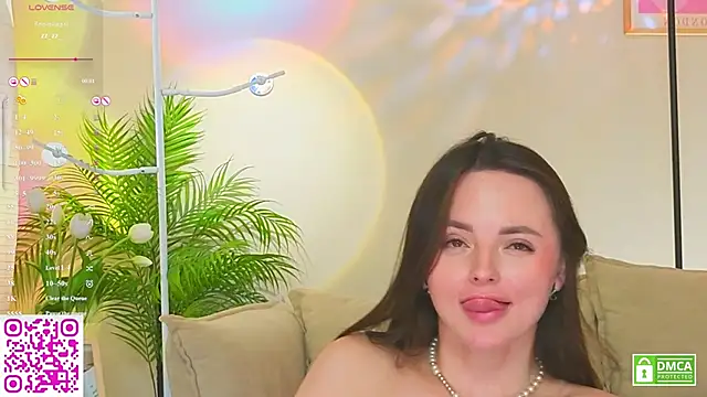 OliviaKis_ webcam
