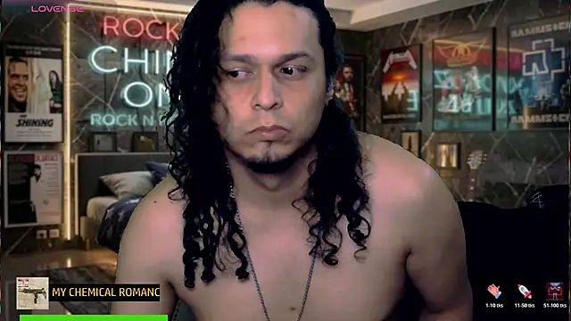 chino_roz webcam