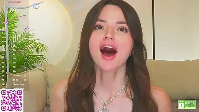 OliviaKis_ webcam
