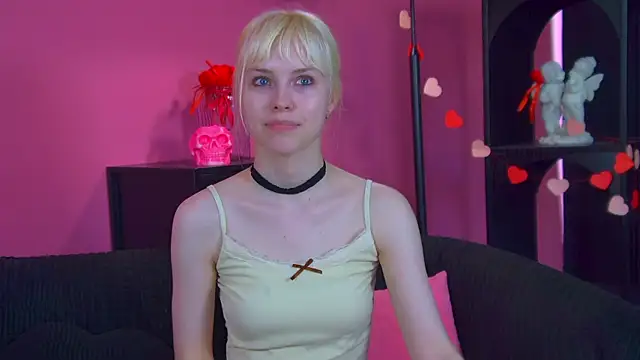 HannahHollis live cam on StripChat