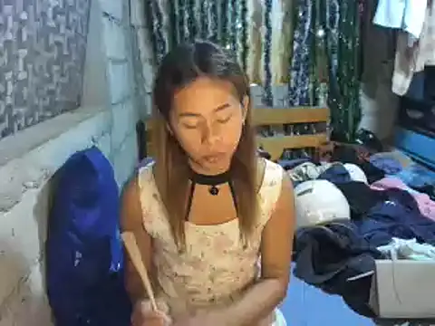 kate1998 live cam on StripChat