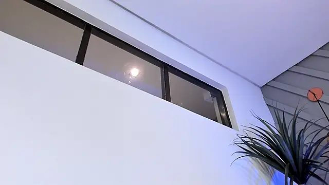 Adharamonroe webcam