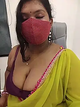 Cutee_Amrita webcam