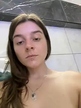 LilyIrons webcam