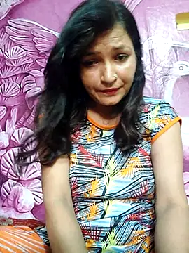Priyaa_1433 webcam