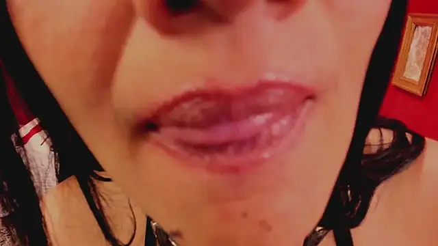 Anissa_Ali webcam