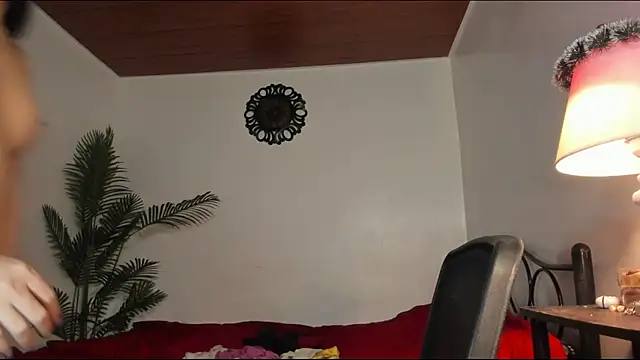 Tanya_Scott live cam on StripChat