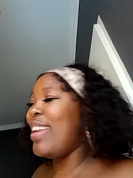 SWEETDOLLY29XX webcam
