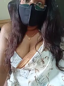 Watch poojag_2 live on EroticFlix - High definition streams