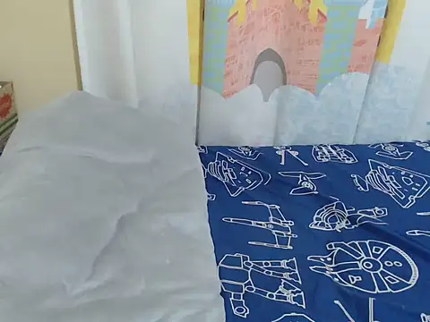 zeina_gen webcam