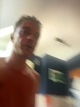 TonyR84 webcam