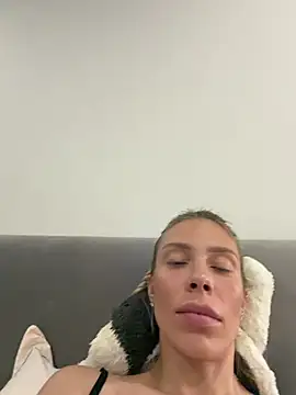 Iris_cherry webcam