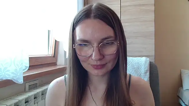 LooveELLYx webcam
