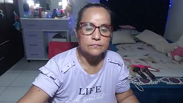 pervert_mommy_ live cam