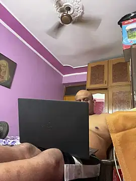 Dick_6inches_Delhi live cam