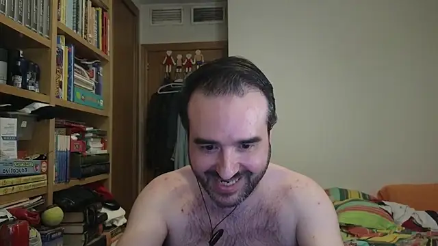 curiosillo83 live cam