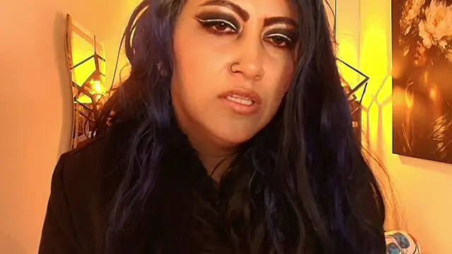 scarleth_blue webcam