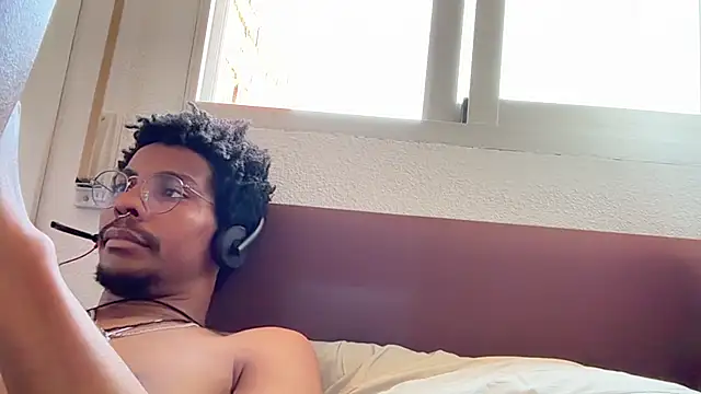 HoleBreeder webcam