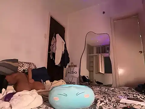 Tina_Slick webcam