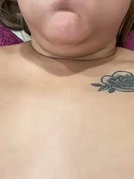 rosy_babydoll (F teen) - Ass oil 🍑🫦