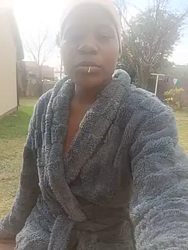 ShyBabe_07 webcam