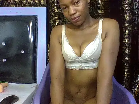 Lovey_daisy15 webcam