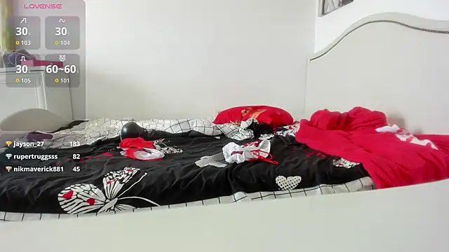 Kinky_Jessyy webcam