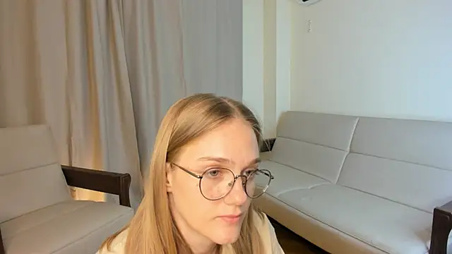 FemMantis webcam