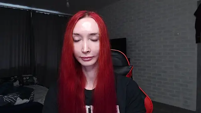 Roxy_Silver webcam