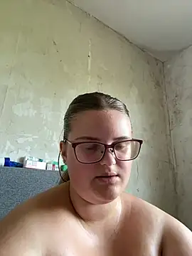 CurvyPaar2 webcam