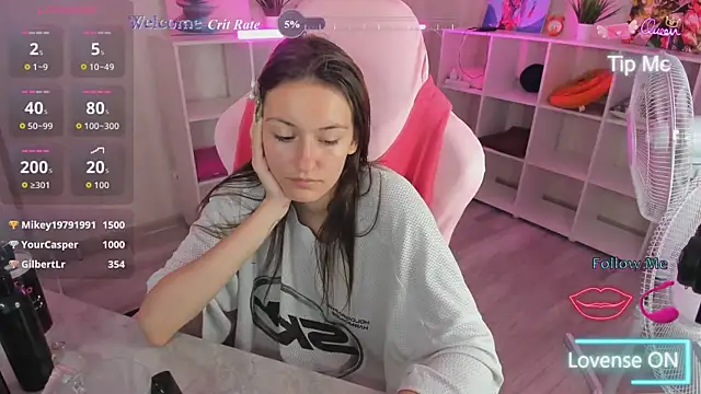 Golden__Whisper webcam