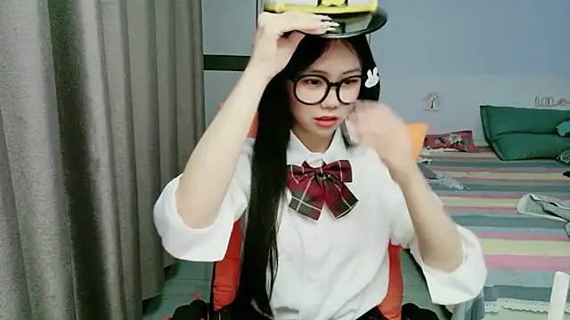 xiaoxiaoyu030 webcam