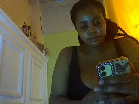 sexychubby22 webcam