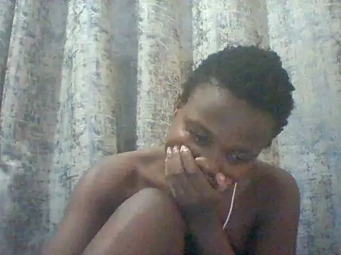 tina_2030 webcam