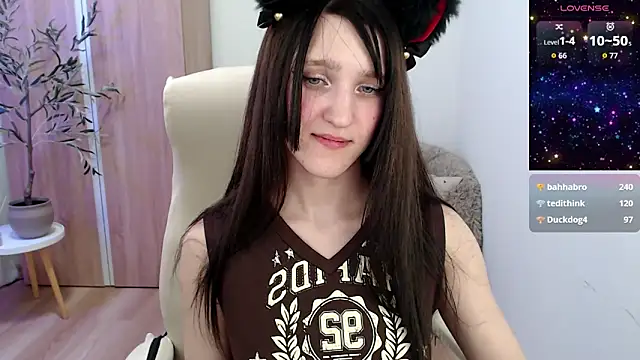 Letty_Pearl webcam