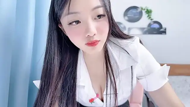 Winnie666999 webcam