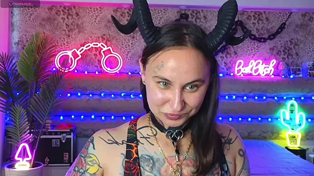 Cool_Freak_ webcam