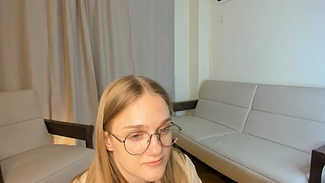 FemMantis webcam